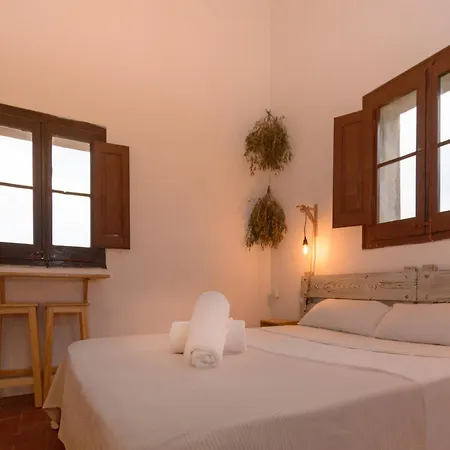 Country house Masia Bavi *